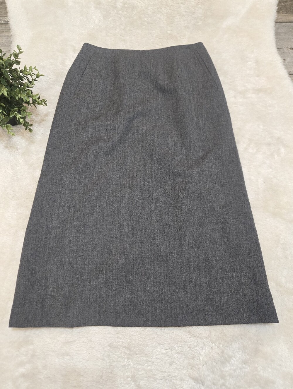 Harve Benard Gray Wool Office Corporate Chic Quiet Luxury Capsule Midi-Skirt, 10